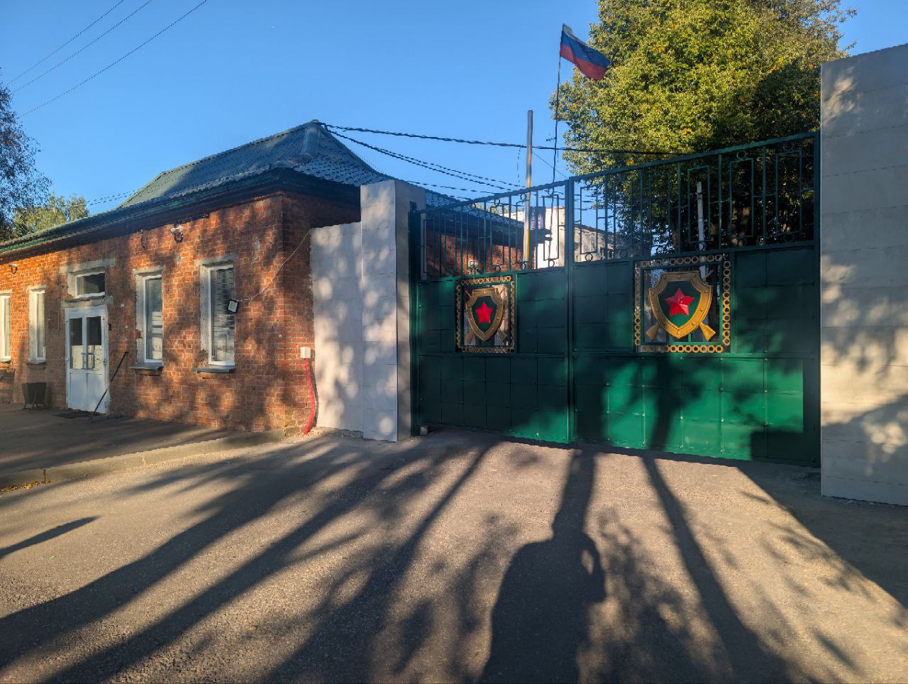 Территория завода