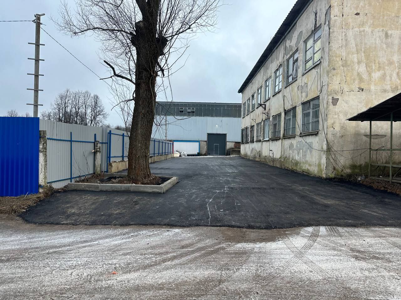 Фото завода