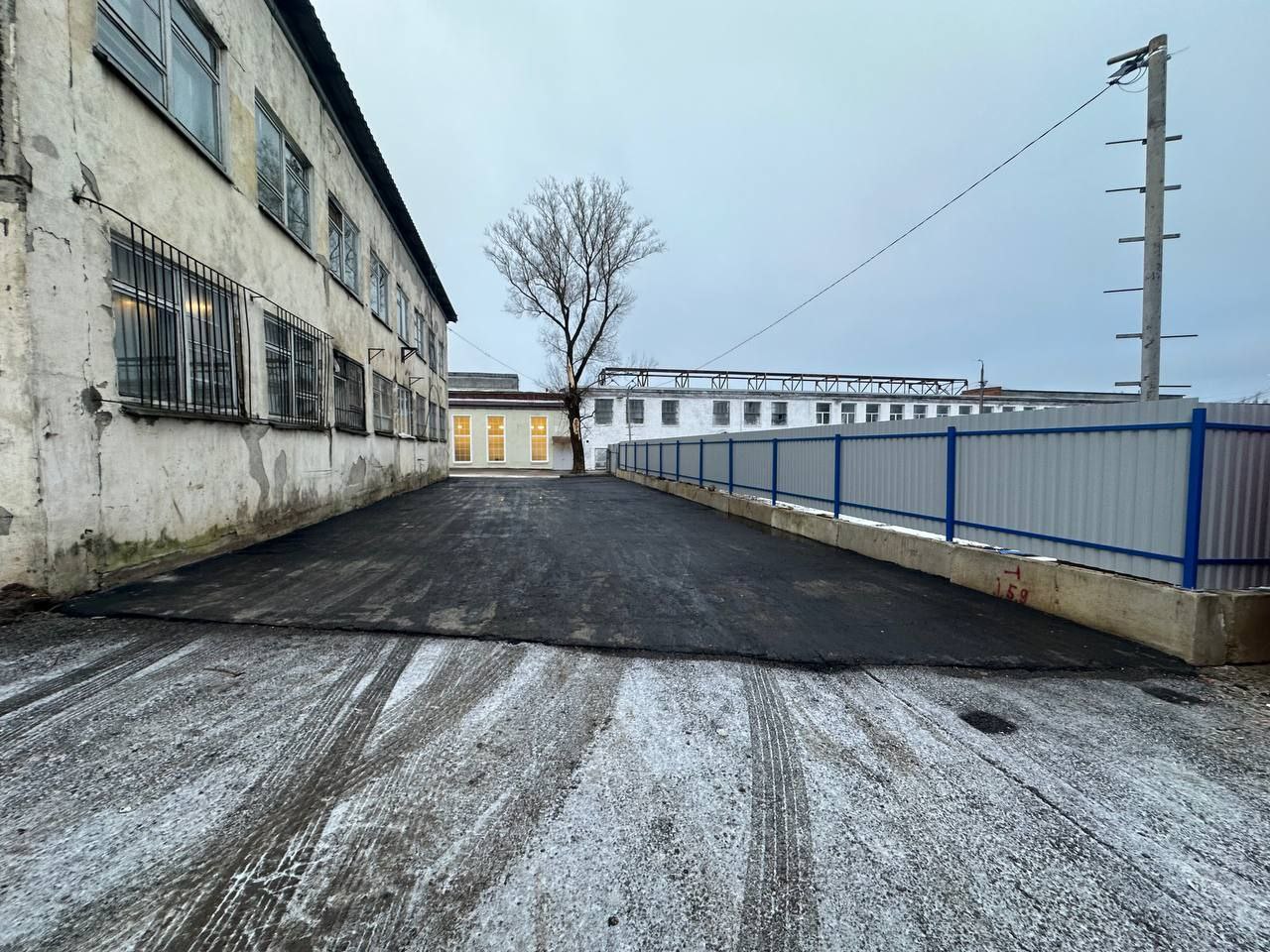 Фото завода